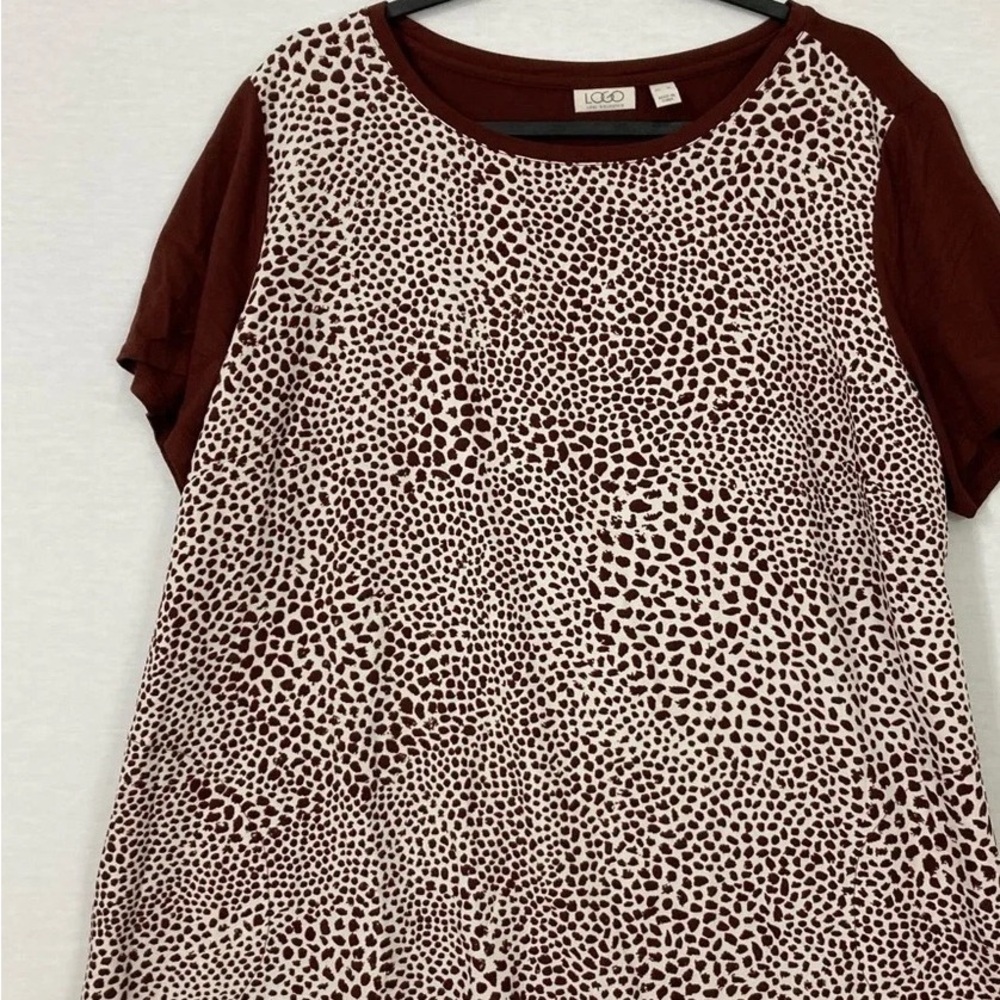 LOGO by Lori Goldstein Spotted Brown and White Tee